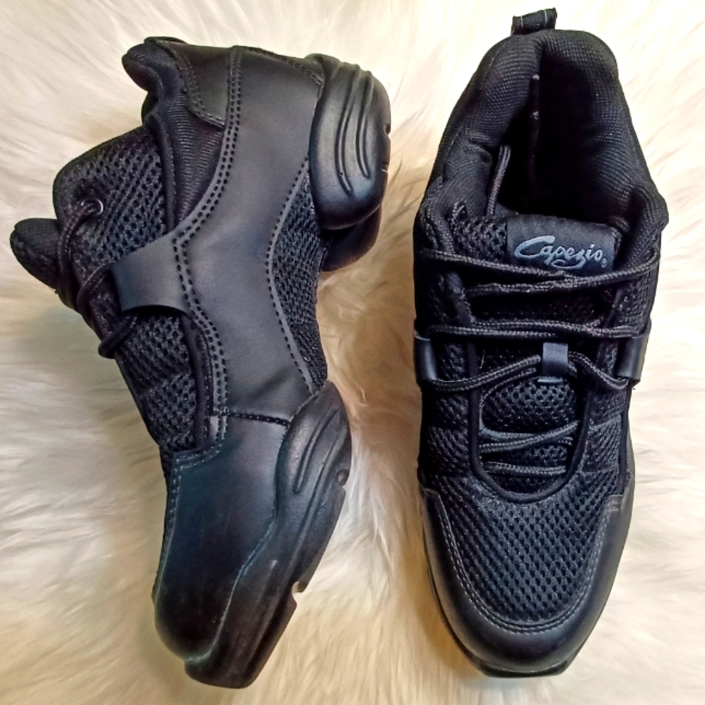 Capezio Fierce  dansneaker Size  7.5